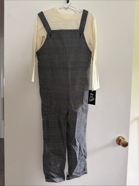 NWT Art Class Cream Top with Gray Striped Overalls Kids Matching Set